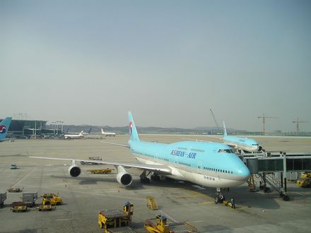 大韓航空機艙內竟發現子彈　機上230人全疏散警方調查中