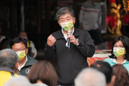 這男人太狠了！陳時中斷崖式消失　一圖曝被蘇貞昌幹掉