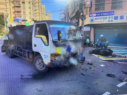 載兒上學遇死劫！桃園慈父騎車遭大貨車撞擊　送醫不治