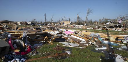 龍捲風襲密西西比州釀26死　居民驚恐回憶：8人躲冷藏庫逃死劫
