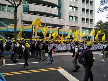 類火車鬧劇恐再上演！台鐵工會擬發動勞動節不加班、國定假日罷工