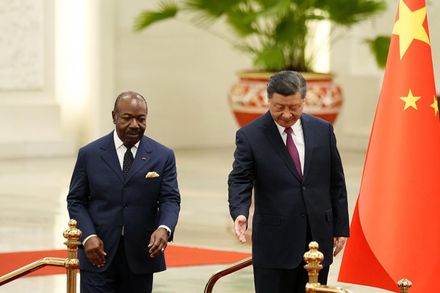 加彭總統訪陸與習近平會談　提升為「全面戰略合作夥伴關係」