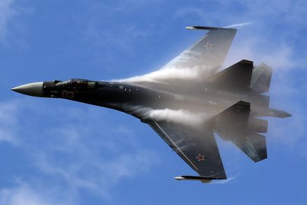 影/要打「空中格鬥」？俄戰機疑誘導美戰機出手　美軍方推測：新作戰模式