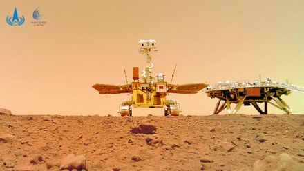 影/陸「祝融號」發現火星低緯度地區存在液態水　學者稱降霜或降雪導致