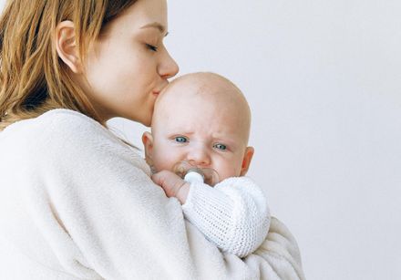 媽媽在捷運餵母乳被提醒「衣服遮好」　國健署回應了