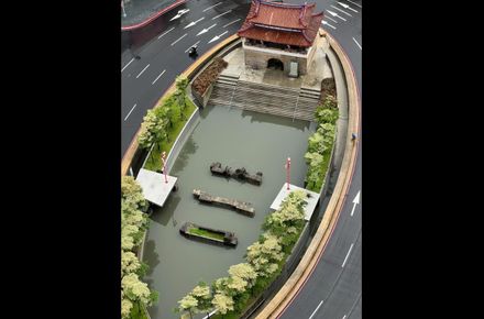 新竹豪雨「最新大秘寶」出爐！火車站300公尺旁出現「古蹟游泳池」