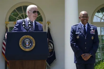 拜登提名非裔空軍將領任軍事首長　期許他領導新時代