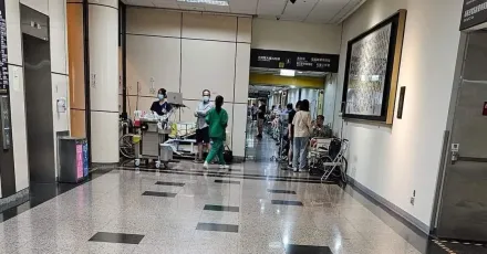 待床病患滿到電梯口！不只臺大醫院缺病床　王鴻薇揭原因是「衛福部這政策」