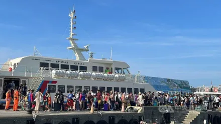 船班客滿！端午節首日5000人衝綠島蘭嶼　揭夏天旅遊旺季序幕