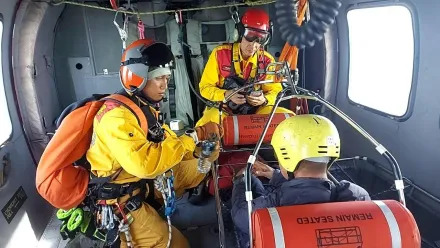 攀南投武界山高山症求援　直升機吊掛送醫救援成功