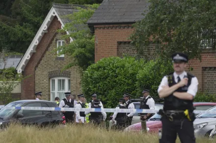英國溫布頓「汽車撞入小學」釀1死16傷　現場正舉行茶會「歡慶學期結束」