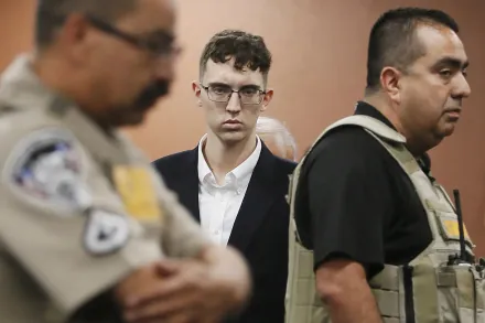 美國21歲少年持槍闖超市掃射釀23死　聯邦法院判其「90次無期徒刑」