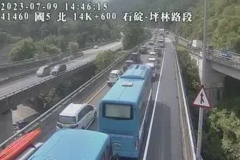 快訊/國5彭山隧道4車追撞！北上路段紫爆回堵6公里