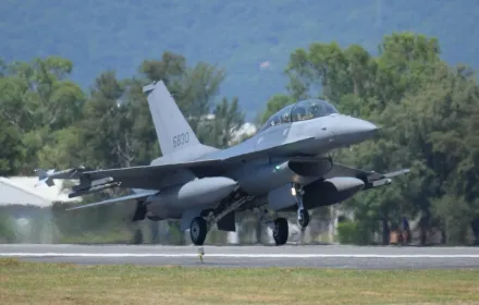 漢光演習全兵力預演　F-16V戰機今首度起降台東豐年機場