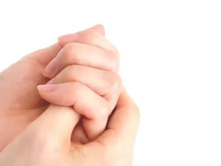 手指、手掌麻痛連打字都有困難？恐是腕隧道症候群