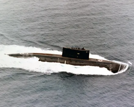 共軍093型潛艦驚傳在台海發生嚴重意外　官兵全數罹難？國防部：查證中