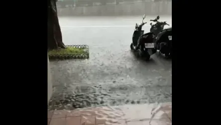 台北淹水了！大水灌入影片曝光　 立委哀號：我家門口有小河