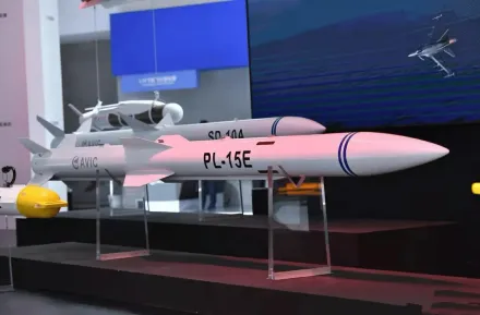 央視曝空空導彈「霹靂-15」生產車間　陸專家：對美戰略威懾新賽道