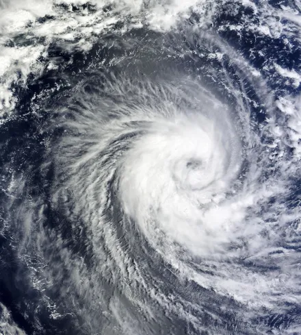 連4年偏少！今年僅8颱「低於平均近一倍」　下週恐有颱風生成預測路徑曝光