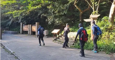 基隆男失聯兩週！機車停五分山登山步道口　警消持續搜救中