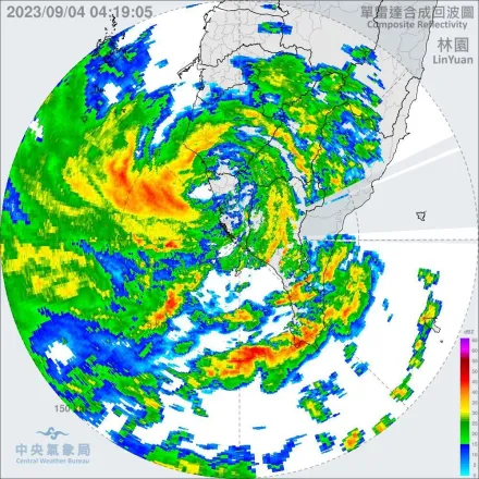 海葵颱風/準備「二次登陸」！颱風眼3分之2回到高雄　專家曝壞消息
