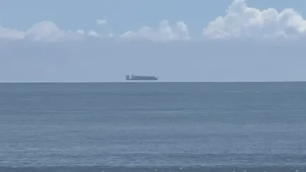 影/台東海面驚見「外星飛船」天上懸浮？民眾嚇呆：UFO來了