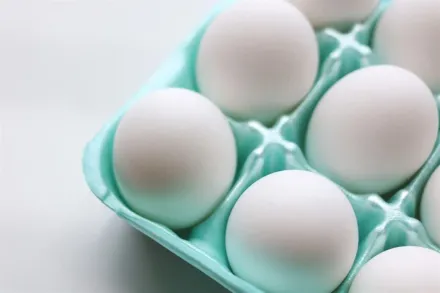 挑新鮮雞蛋有撇步！營養師授4招：用鹽水也能測試