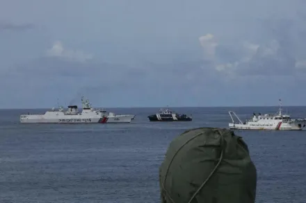 菲律賓稱在黃岩島拆除陸浮動屏障　陸海警局發照片回嗆：自導自演