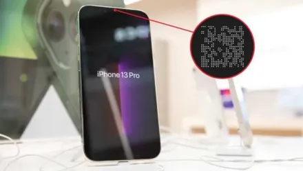 iPhone 15外盒暗藏防偽玄機　螢幕也藏「超小QR Code」