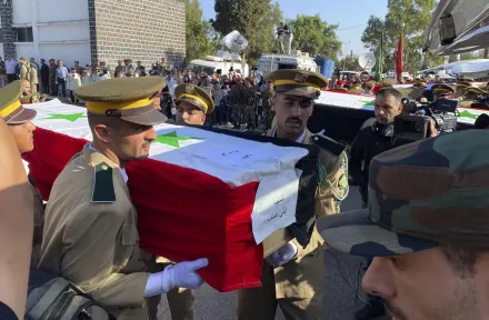 敍利亞軍事學院畢業典禮遭無人機攻擊釀百死　國防部長早走一步躲死劫