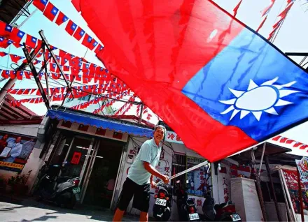 國人在美國受表揚「允掛國旗」　廖偉翔踢爆：外交部要他自己買！