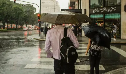 快訊/東北季風強襲北台灣！「3縣市」發布大雨特報　影響時程曝光