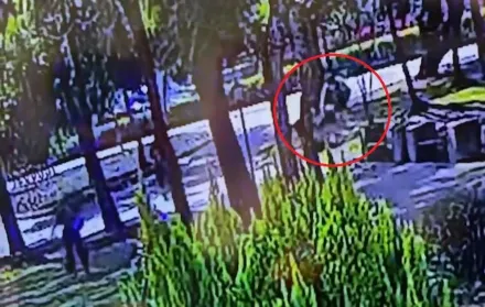 影/背著來畫面曝！彰化三民公園隨機砍人　男揮刀砍2女再自殘遭送醫