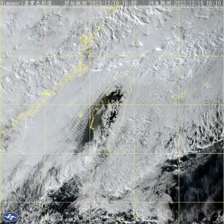 快訊/東北季風襲台！「3縣市」大雨特報　恐一路炸到晚上