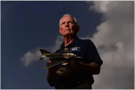 越戰期間以「帕爾多之推」成功救回僚機　美89歲傳奇飛行員去世