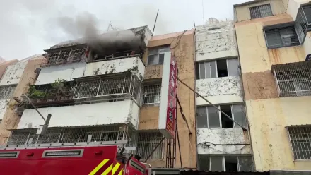 快訊/台南公寓4樓起火！23歲女疑吸入大量濃煙　救出無意識命危