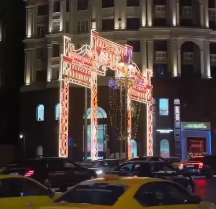 影/年味擋不住！俄羅斯街頭張燈結綵　莫斯科首辦「龍年慶祝活動」