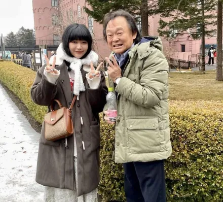 王世堅去北海道玩秒變「景點」與多位正妹合照曝光