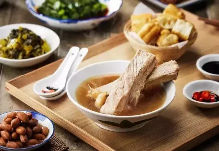 搶先新加坡一步　馬來西亞將「肉骨茶」列國家美食遺產