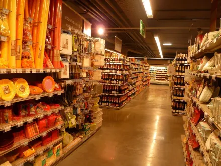 法國禁止超市推「買一送一」促銷　保障中小企業生存