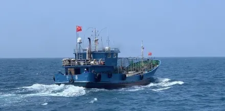 台中海域驚現「4艘陸船越界」！海巡隊強勢驅離　將加強防範「保護資源」