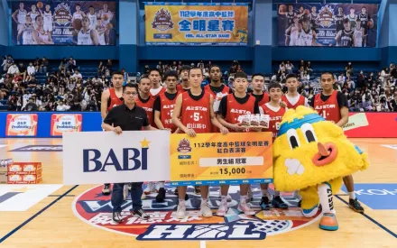 HBL明星賽「松山Kobe」聯手「南山Curry」組合太夢幻！韓得勝輕鬆奪灌籃大賽冠軍