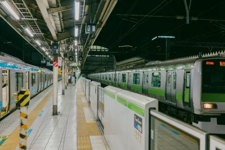 快訊/東京電車驚傳有人持刀　警網包圍當場制伏兇嫌