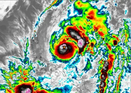 美軍預測首颱「艾維尼」恐成強颱　各國預估路徑一致