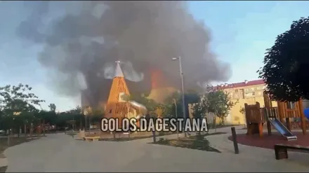 影/俄達吉斯坦爆多起恐攻！教堂竄出烈焰濃煙漫天　15名警察駁火身亡