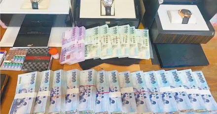 雲林議長家中翻出大量現金、豪車、名牌包　黃凱遭收押禁見