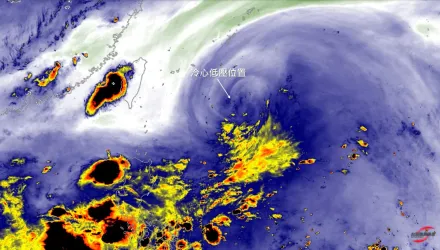 「冷心低壓」長這樣！明天通過台灣　雨勢更加劇烈…加碼下到晚上
