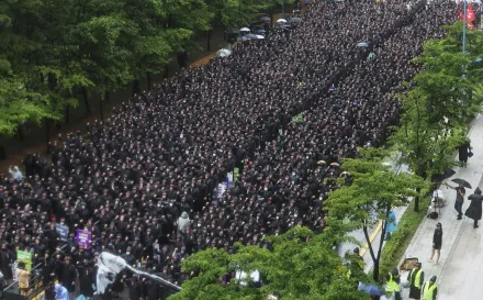 勞資談判破裂　韓國三星數萬人今起大罷工3天