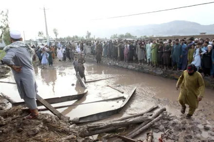 影/阿富汗東部暴雨引發洪水災情慘重　至少35死200多人傷