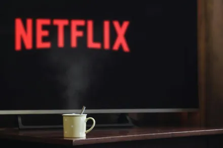 打擊寄生帳號奏效、「馴鹿寶貝」助攻！　Netflix：訂戶增破800萬人